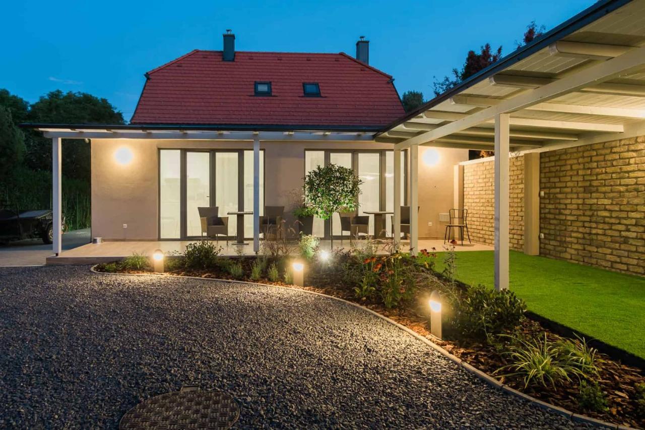 Villa Strokay - Few Minutes Walk From Lake Balaton Keszthely Exteriör bild